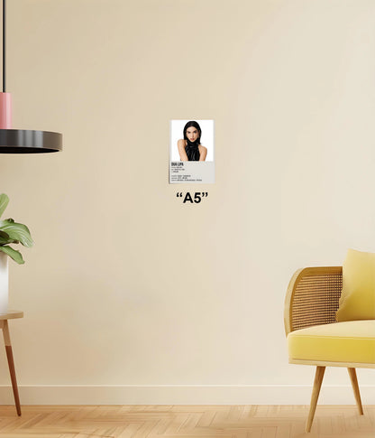 Dua Lipa in Vibe Mode – Music & Bandit Art Wall Poster A5 Size - Everanta